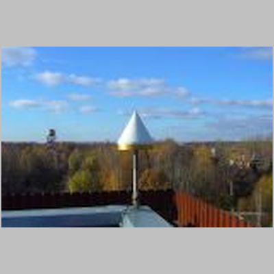 GNSSantenna1.JPG